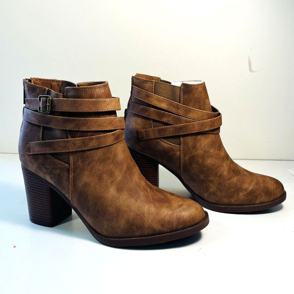 Toetoes Women's Wraparound Strap Ankle Boots Brown SZ10  NEW